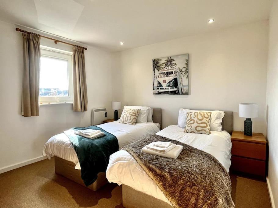Beachfront Bliss With Spectacular Views Llanelli Exteriér fotografie