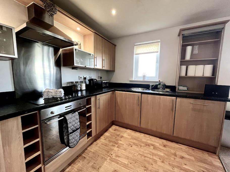 Beachfront Bliss With Spectacular Views Llanelli Exteriér fotografie