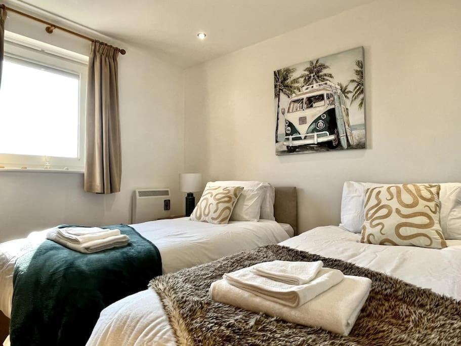 Beachfront Bliss With Spectacular Views Llanelli Exteriér fotografie