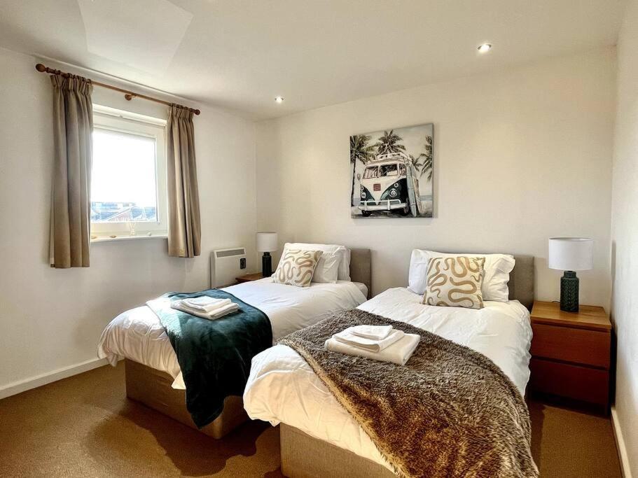 Beachfront Bliss With Spectacular Views Llanelli Exteriér fotografie